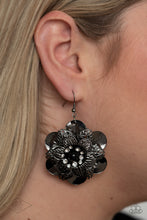 Load image into Gallery viewer, Midnight Garden - Black Earring