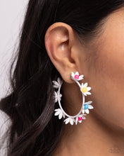 Load image into Gallery viewer, Flower Vine - Multi Earring
