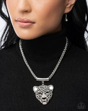 Load image into Gallery viewer, Leopard Luminescence - Black Necklace
