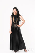 Load image into Gallery viewer, Commanding - Zi Collection Necklace
